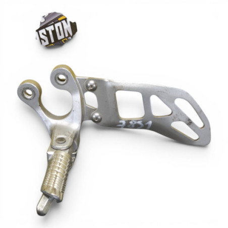 Support Repose Pied Avant Gauche Suzuki 750 Gsxr 2011-2015