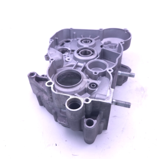 Carter moteur droit beta 250 rr 2022-2023 - 026.01.002.1.0 d'Occasion | Piston MX