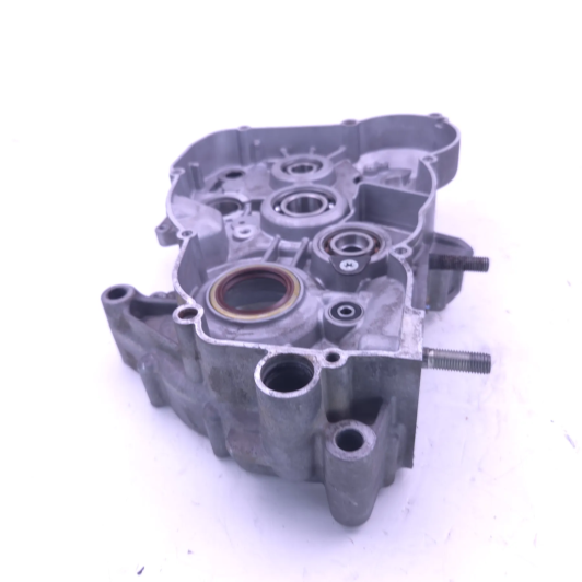 Carter moteur droit beta 250 rr 2022-2023 - 026.01.043.20 d'Occasion | Piston MX