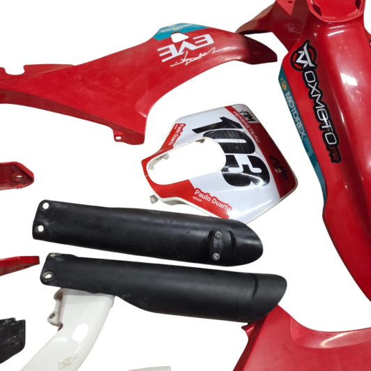 kit plastique incomplet stark varg stark future ex 2023-2026