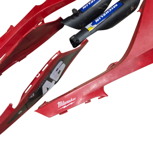 kit plastique incomplet stark varg stark future ex 2023-2026