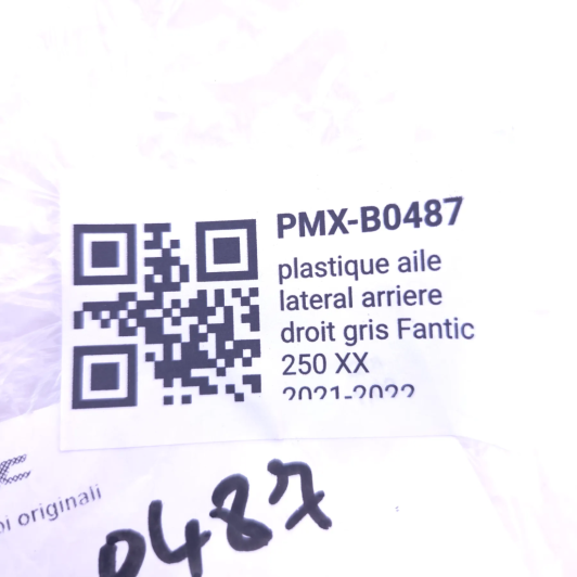 plastique aile lateral arriere droit gris fantic 250 xx 2021-2022 - 07498005