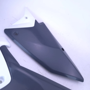 plaque lateral  fantic 250 xef 2021-2023 - 07508005 2