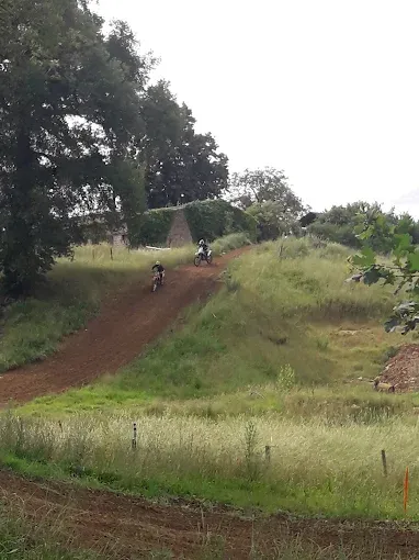 Terrain de motocross de la Vallée du Roc en Gironde